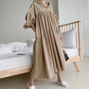 フード付きロングワンピース