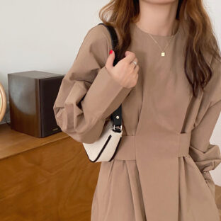 ウエストタイワンピース