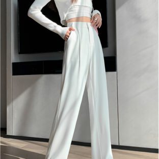 ストレートルーズパンツ