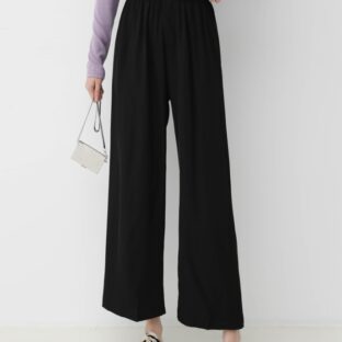ブラックワイドレッグパンツ