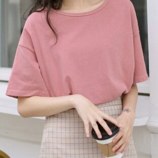 ルーズピンクTシャツ