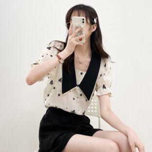 スウィートフローラルシャツ