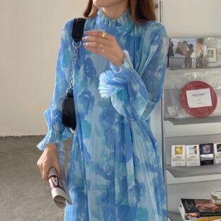 ウエスタンプリーツワンピース