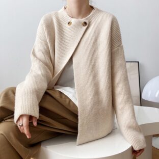 ソフトニットカーディガン