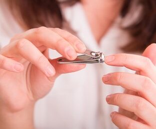 子供の爪の切り方を紹介します！注意点と嫌がる時の対処法