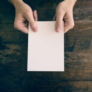 年賀状は誰にいつ出す?喪中は?