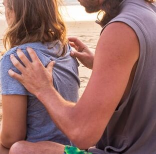 肩こりの原因と症状は？解消法もご紹介します！