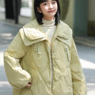 ビッグ襟ダウンコート