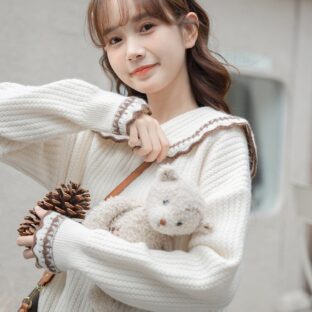 ドールカラーセーター