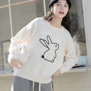 うさぎセーター