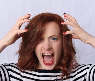 感情のコントロールとは?方法はある？できる人の特徴はこれ