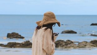 スマホ首とは？原因は何？改善できるの？