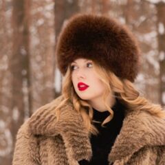 ふわもこ素材で叶える冬のおしゃれ！ポイントとおすすめふわもこ小物